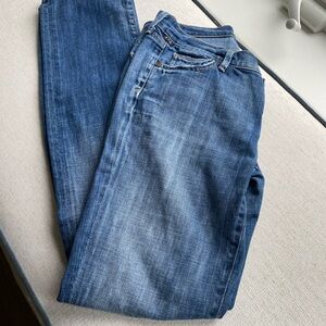 Women’s Citizens of Humanity Classic Blue Jeans. Size 28.